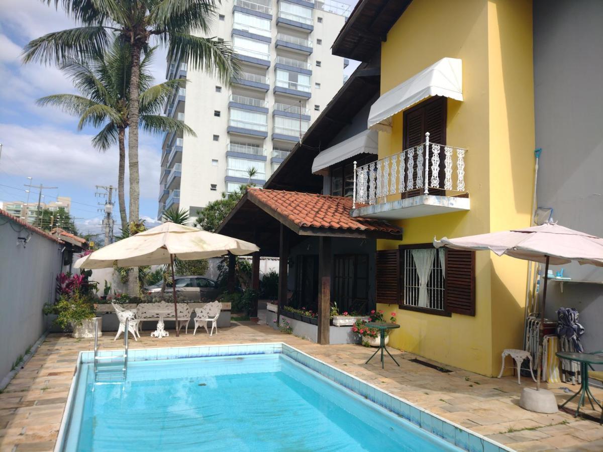 Hostel Le Castelle Карагуататуба Экстерьер фото
